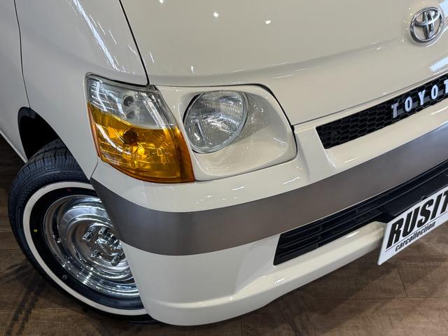 タウンエースバン ＧＬ　■クリームホワイト全塗装　オリジナル丸目ヘッドライトカスタム　ＯＬＤＭＯＯＮ　ＩＲＯＮＨＥＡＤホイール　ＴＯＹＯＴＡエンブレム　ホワイトリボン新品タイヤ（25枚目）