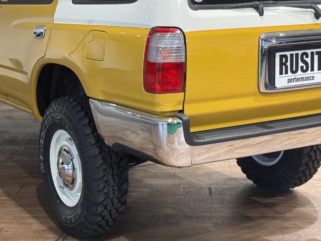 TOYOTA HILUX SURF SSR-X