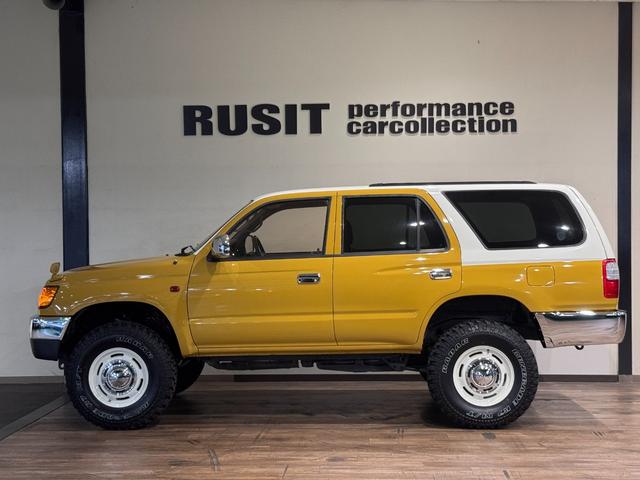 TOYOTA HILUX SURF SSR-X