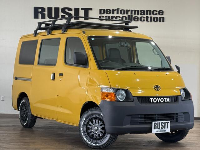 タウンエースバン GL ■マスタードカラー全塗装済み 丸目ヘッドライトカスタム ルーフキャリア付き セカンドシート シートカバー TOYOTAエンブレム OPEN COUNTRY新品タイヤ 木目調シート(2枚目)