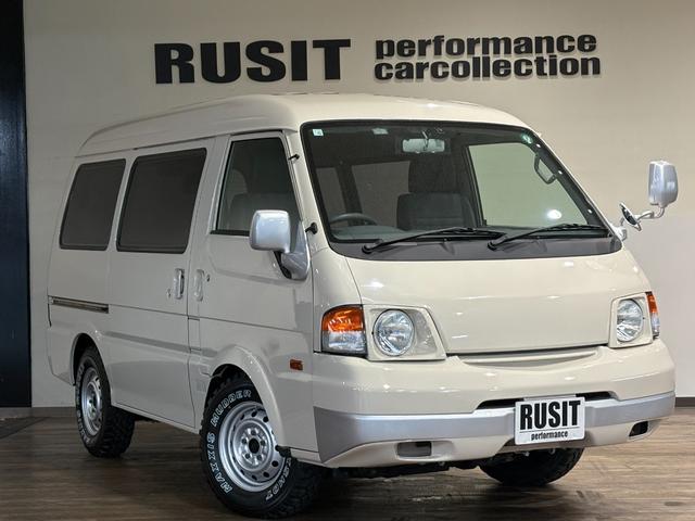 ボンゴバン ＤＸ　クリームカラー全塗装済み　４ＷＤ車輛　２列目シート　シートベルト取付可能　丸目ヘッドライトカスタム　ＭＡＸＸＩＳ新品ブロックタイヤ　木目調フロアマット　オレンジコーナーレンズ　ハイルーフ車輛（2枚目）
