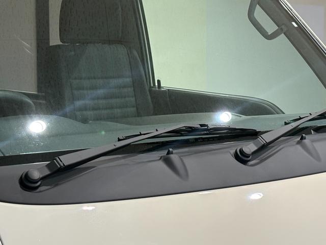 ボンゴバン ＤＸ　クリームカラー全塗装済み　４ＷＤ車輛　２列目シート　シートベルト取付可能　丸目ヘッドライトカスタム　ＭＡＸＸＩＳ新品ブロックタイヤ　木目調フロアマット　オレンジコーナーレンズ　ハイルーフ車輛（48枚目）