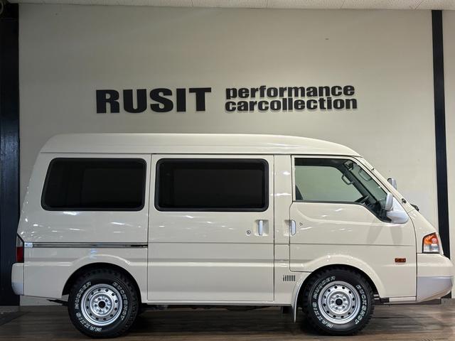 ボンゴバン ＤＸ　クリームカラー全塗装済み　４ＷＤ車輛　２列目シート　シートベルト取付可能　丸目ヘッドライトカスタム　ＭＡＸＸＩＳ新品ブロックタイヤ　木目調フロアマット　オレンジコーナーレンズ　ハイルーフ車輛（54枚目）