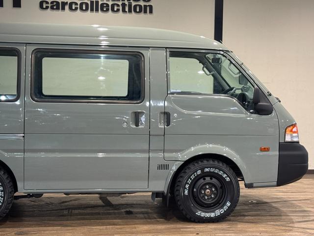 ボンゴバン ＤＸ　■アーバンカーキカラー全塗装済み　丸目ヘッドライトカスタム　パートタイム４ＷＤ車輌　ＭＡＸＸＩＳ新品タイヤ　鉄チンホイールマットブラック塗装　オレンジコーナーレンズ　木目調シート（26枚目）