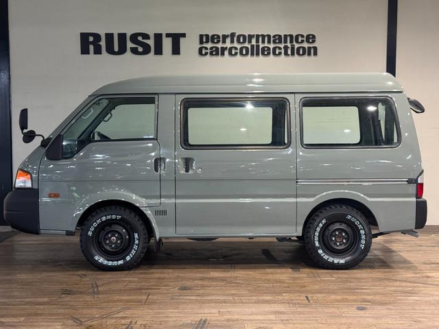 ボンゴバン ＤＸ　■アーバンカーキカラー全塗装済み　丸目ヘッドライトカスタム　パートタイム４ＷＤ車輌　ＭＡＸＸＩＳ新品タイヤ　鉄チンホイールマットブラック塗装　オレンジコーナーレンズ　木目調シート（32枚目）