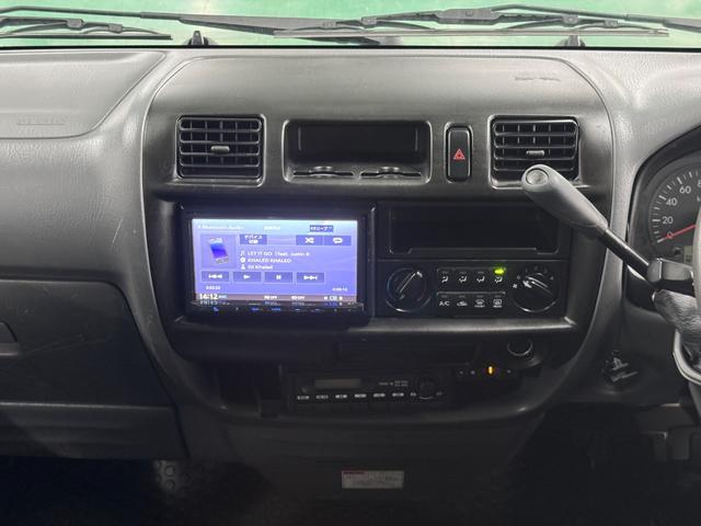 MAZDA BONGO VAN DX