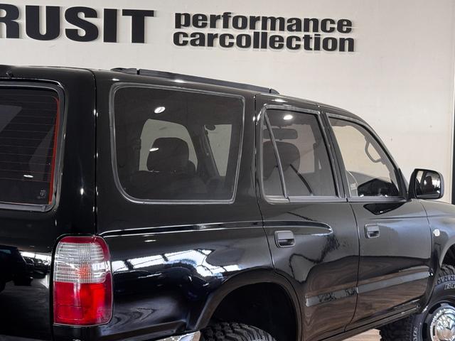 ハイラックスサーフ SSR-X ブラックカラー全塗装済み ナロースタイル 4WD車輌 輸出用ホイール RENEGADE新品タイヤ 前後メッキバンパー ブラウンシートカバー TOYOTAエンブレム(65枚目)