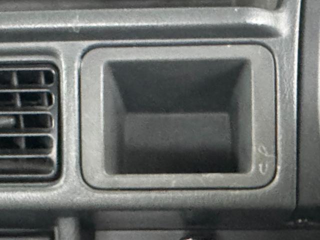 バネットバン サンドベージュ全塗装 4WD 角目ヘッドライト ディーゼル車両 MAXXIS新品ブロックタイヤ 前後バンパーマッドブラック塗装 スチールホイールマッドブラック塗装 オレンジコーナーレンズ(37枚目)