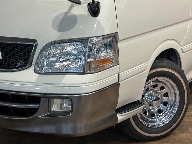 ハイエースワゴン スーパーカスタムG クリームカラー全塗装済み デイトナホイール新品 フルフラット 社外ナビ取付済み 新品ホワイトリボンタイヤ バンパーメッキ調塗装済み カリフォルニアミラー取付済み(50枚目)