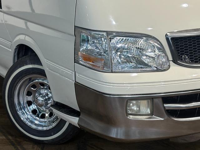 ハイエースワゴン スーパーカスタムG クリームカラー全塗装済み デイトナホイール新品 フルフラット 社外ナビ取付済み 新品ホワイトリボンタイヤ バンパーメッキ調塗装済み カリフォルニアミラー取付済み(57枚目)