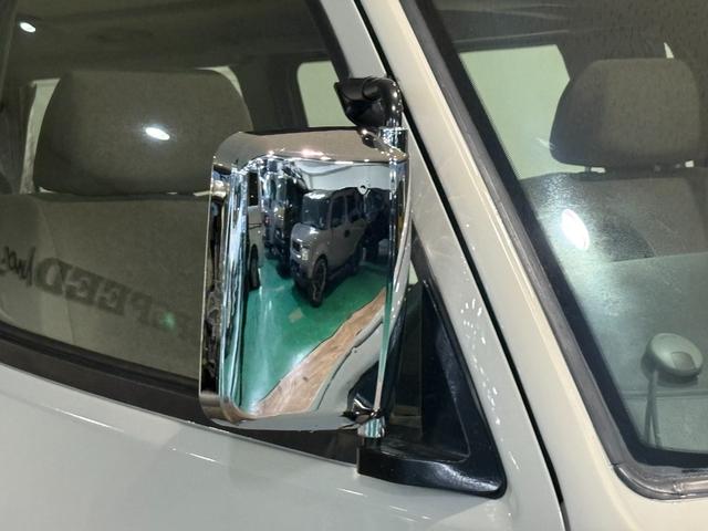 ハイエースワゴン スーパーカスタムG クリームカラー全塗装済み デイトナホイール新品 フルフラット 社外ナビ取付済み 新品ホワイトリボンタイヤ バンパーメッキ調塗装済み カリフォルニアミラー取付済み(60枚目)
