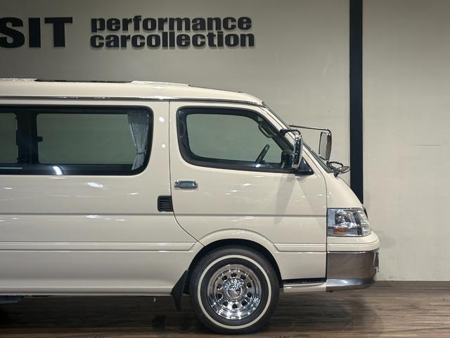 ハイエースワゴン スーパーカスタムG クリームカラー全塗装済み デイトナホイール新品 フルフラット 社外ナビ取付済み 新品ホワイトリボンタイヤ バンパーメッキ調塗装済み カリフォルニアミラー取付済み(63枚目)