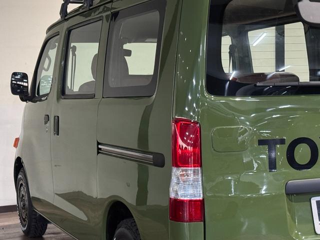 タウンエースバン DX リーフグリーンカラー全塗装済み 4WD車輌 TOYOTAエンブレム TOYOTAステッカー ブラウンシートカバー 14インチAWホイール OPEN COUNTRY R/T新品タイヤ リアヒーター(57枚目)