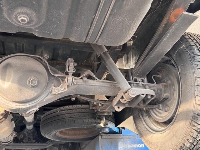 デリボーイ 　クリームカラー全塗装済み　エアコン付き　デイトナホイール　ＮＡＮＫＡＮＧタイヤ　木目調シート　ナルディハンドル　ＡＴ車輌　ＥＴＣ（46枚目）