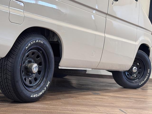 デリボーイ 　クリームカラー全塗装済み　エアコン付き　デイトナホイール　ＮＡＮＫＡＮＧタイヤ　木目調シート　ナルディハンドル　ＡＴ車輌　ＥＴＣ（72枚目）