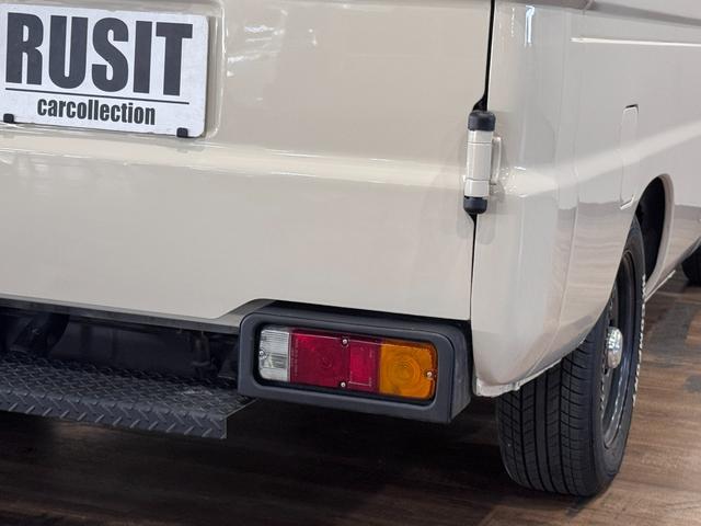 デリボーイ 　クリームカラー全塗装済み　エアコン付き　デイトナホイール　ＮＡＮＫＡＮＧタイヤ　木目調シート　ナルディハンドル　ＡＴ車輌　ＥＴＣ（73枚目）