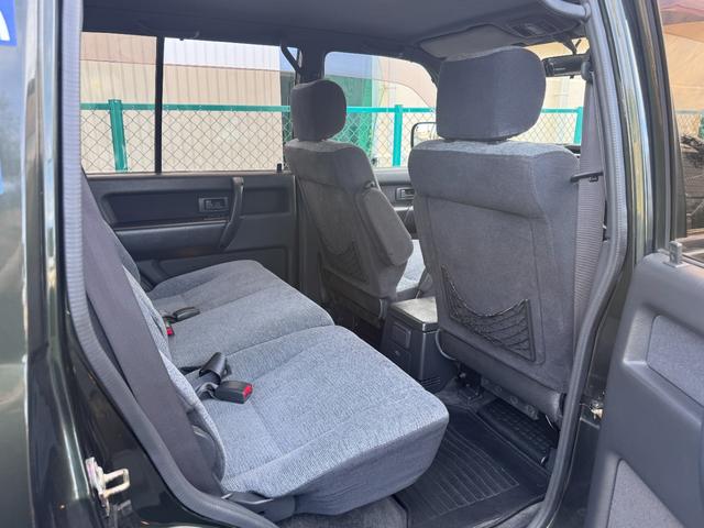 ビッグホーン ハンドリングバイロータスＳＥ　ロング　オリジナルカラー　ＮＯＸ適合車輌　４ＷＤ車輌　デイトナメッキホイール　ＲＥＮＥＧＡＤＥ新品タイヤ　いすゞエンブレム　リアラダー　シートヒーター　タイミングベルト交換済み１１０５５７ｋｍ時点（31枚目）