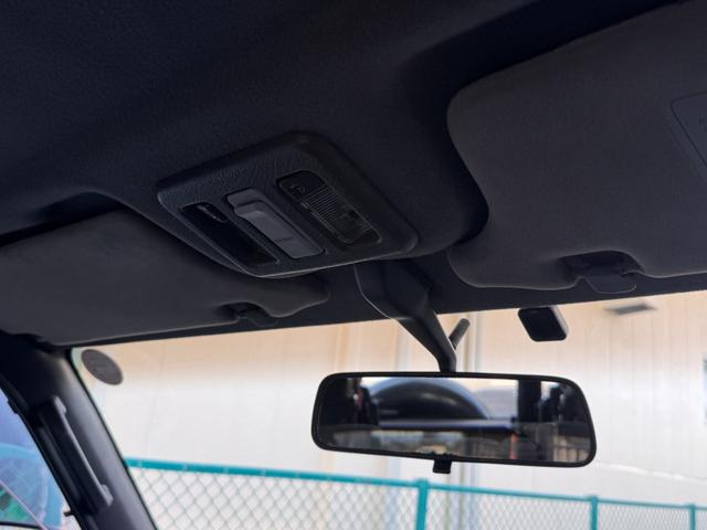 ビッグホーン ハンドリングバイロータスＳＥ　ロング　オリジナルカラー　ＮＯＸ適合車輌　４ＷＤ車輌　デイトナメッキホイール　ＲＥＮＥＧＡＤＥ新品タイヤ　いすゞエンブレム　リアラダー　シートヒーター　タイミングベルト交換済み１１０５５７ｋｍ時点（53枚目）