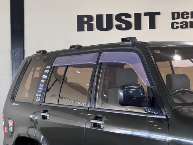 ビッグホーン ハンドリングバイロータスＳＥ　ロング　オリジナルカラー　ＮＯＸ適合車輌　４ＷＤ車輌　デイトナメッキホイール　ＲＥＮＥＧＡＤＥ新品タイヤ　いすゞエンブレム　リアラダー　シートヒーター　タイミングベルト交換済み１１０５５７ｋｍ時点（67枚目）