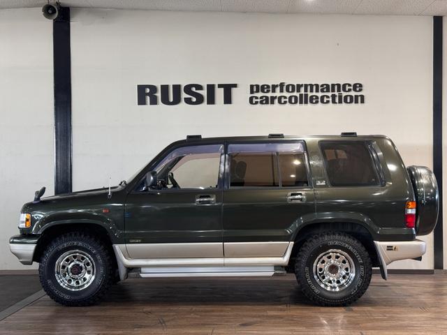 ビッグホーン ハンドリングバイロータスＳＥ　ロング　オリジナルカラー　ＮＯＸ適合車輌　４ＷＤ車輌　デイトナメッキホイール　ＲＥＮＥＧＡＤＥ新品タイヤ　いすゞエンブレム　リアラダー　シートヒーター　タイミングベルト交換済み１１０５５７ｋｍ時点（72枚目）