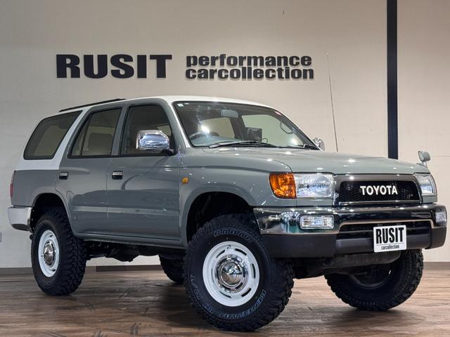 ハイラックスサーフ ＳＳＲ－Ｘ　アーバンカーキホワイトツートン全塗装　４ＷＤ車輛　リフトアップ　ＲＥＮＥＧＡＤＥ新品タイヤ　ＥＴＣ　　オリジナルシートカバー　ドライブレコーダー　ミラー　ドアノブメッキ仕様（2枚目）