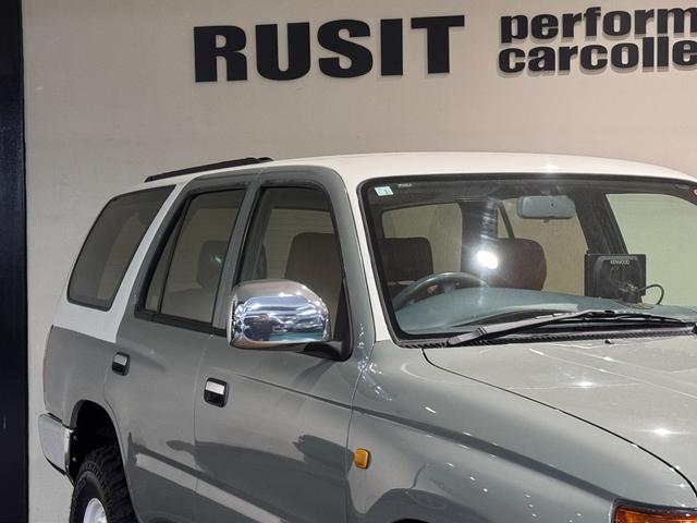 ハイラックスサーフ ＳＳＲ－Ｘ　アーバンカーキホワイトツートン全塗装　４ＷＤ車輛　リフトアップ　ＲＥＮＥＧＡＤＥ新品タイヤ　ＥＴＣ　　オリジナルシートカバー　ドライブレコーダー　ミラー　ドアノブメッキ仕様（55枚目）