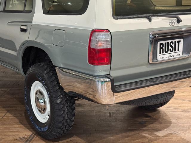 ハイラックスサーフ ＳＳＲ－Ｘ　アーバンカーキホワイトツートン全塗装　４ＷＤ車輛　リフトアップ　ＲＥＮＥＧＡＤＥ新品タイヤ　ＥＴＣ　　オリジナルシートカバー　ドライブレコーダー　ミラー　ドアノブメッキ仕様（67枚目）