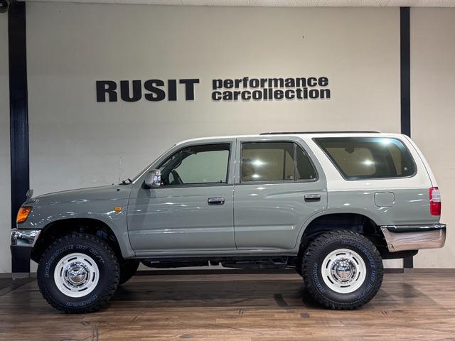 ハイラックスサーフ ＳＳＲ－Ｘ　アーバンカーキホワイトツートン全塗装　４ＷＤ車輛　リフトアップ　ＲＥＮＥＧＡＤＥ新品タイヤ　ＥＴＣ　　オリジナルシートカバー　ドライブレコーダー　ミラー　ドアノブメッキ仕様（69枚目）