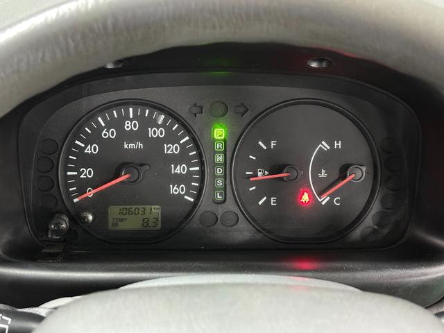 ボンゴバン ＤＸ　イエローオリーブマット全塗装　オリジナル丸目ヘッドライトキット　４ＷＤ車両　ＮＯＸ・ＰＭ法適合車両　オートマ　ルーフラック　ＭＡＸＸＩＳタイヤ　スチールホイール　ハイルーフ車（35枚目）