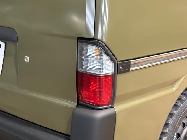 ボンゴバン ＤＸ　イエローオリーブマット全塗装　オリジナル丸目ヘッドライトキット　４ＷＤ車両　ＮＯＸ・ＰＭ法適合車両　オートマ　ルーフラック　ＭＡＸＸＩＳタイヤ　スチールホイール　ハイルーフ車（56枚目）