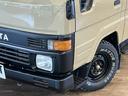 TOYOTA HIACE TRUCK