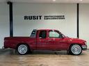 TOYOTA HILUX SPORTS PICK UP