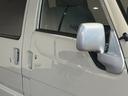 ＤＸ　クリームカラー全塗装済み　４ＷＤ車輛　２列目シート　シートベルト取付可能　丸目ヘッドライトカスタム　ＭＡＸＸＩＳ新品ブロックタイヤ　木目調フロアマット　オレンジコーナーレンズ　ハイルーフ車輛（52枚目）