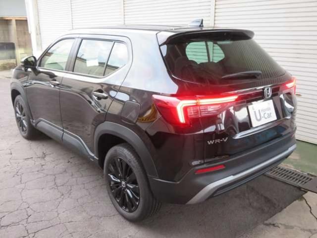 WR-V Z ブラックスタイル ギャザス8インチナビ LEDフォグ(6枚目)