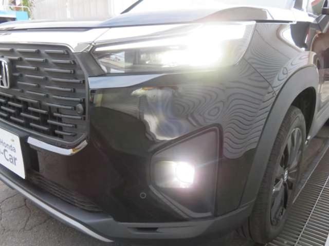 WR-V Z ブラックスタイル ギャザス8インチナビ LEDフォグ(9枚目)