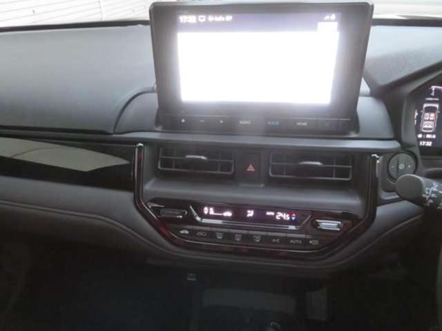 WR-V Z ブラックスタイル ギャザス8インチナビ LEDフォグ(17枚目)