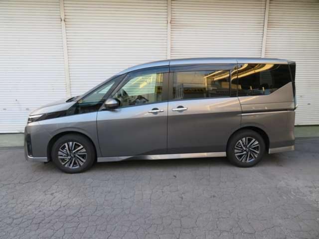 セレナ ｅ－パワー　ハイウェイスターＶ　ドラレコ　ＥＴＣ（5枚目）