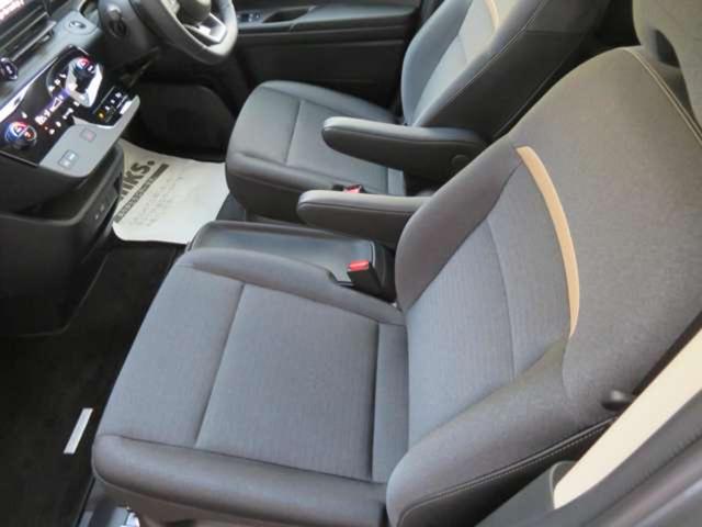 セレナ ｅ－パワー　ハイウェイスターＶ　ドラレコ　ＥＴＣ（12枚目）