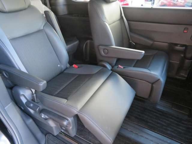 ステップワゴン ｅ：ＨＥＶスパーダ　１１．４インチナビ　ブラインドスポット（14枚目）