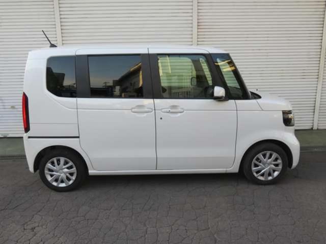 Ｎ－ＢＯＸ ギャザス８インチナビ　両側パワスラ　シートヒーター（4枚目）