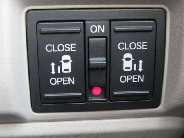 Ｎ－ＢＯＸ ギャザス８インチナビ　両側パワスラ　シートヒーター（19枚目）