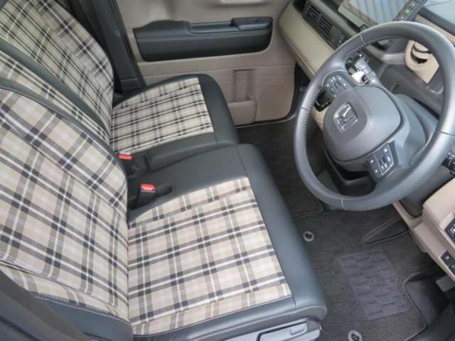 Ｎ－ＢＯＸジョイ ターボ　２トーン　ギャザス９インチナビ（11枚目）