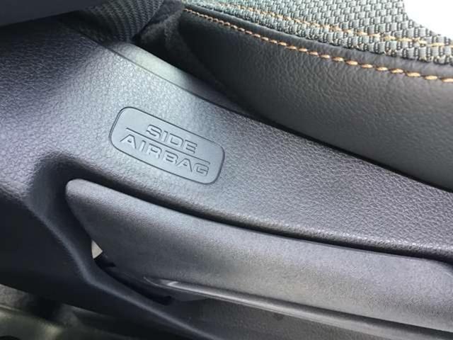 フリード クロスター 登録済・未使用車 新車保証付 SENSING 登録済・未使用車 走行57km 新車保証付 SENSING 8エアバッグ 両側電動スライドドア アルミホイール シートヒーター フォグライト ブラインドスポットモニター(17枚目)