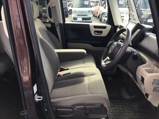 Ｎ－ＢＯＸ Ｇ・Ｌホンダセンシング　ＳＥＮＳＩＮＧ　ナビ／ＴＶ　ＳＥＮＳＩＮＧ　ナビ／ＴＶ／ブルートゥース／リアカメラ　電動スライドドア　シートヒーター　ドラレコ　ＥＴＣ　ワンオーナー　車検Ｒ９年４月まで　１年保証付（7枚目）