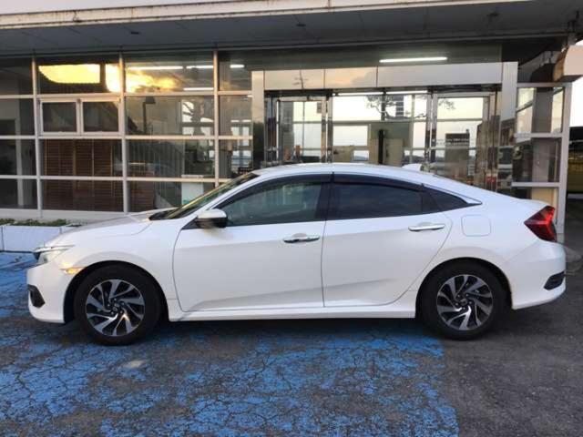 シビック セダン ワンオーナー ターボエンジン SENSING ETC ワンオーナー ターボエンジン 走行16.682km SENSING 8エアバッグ ナビ/TV/ブルートゥース/リアカメラ シートヒーター アルミホイール ETC 1年保証付(3枚目)