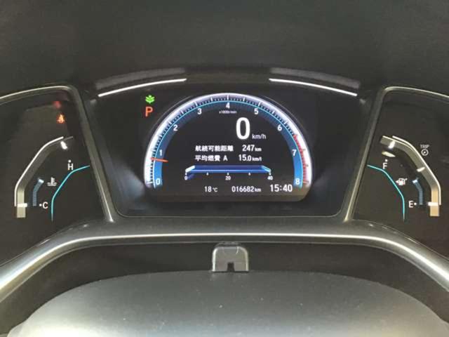 シビック セダン ワンオーナー ターボエンジン SENSING ETC ワンオーナー ターボエンジン 走行16.682km SENSING 8エアバッグ ナビ/TV/ブルートゥース/リアカメラ シートヒーター アルミホイール ETC 1年保証付(10枚目)