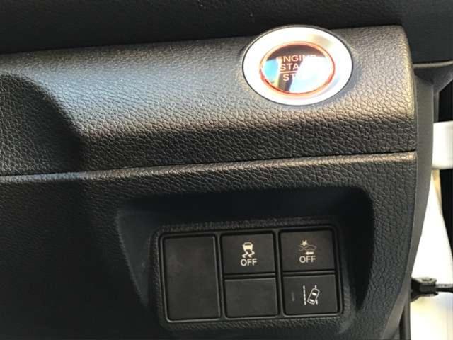 シビック セダン ワンオーナー ターボエンジン SENSING ETC ワンオーナー ターボエンジン 走行16.682km SENSING 8エアバッグ ナビ/TV/ブルートゥース/リアカメラ シートヒーター アルミホイール ETC 1年保証付(14枚目)
