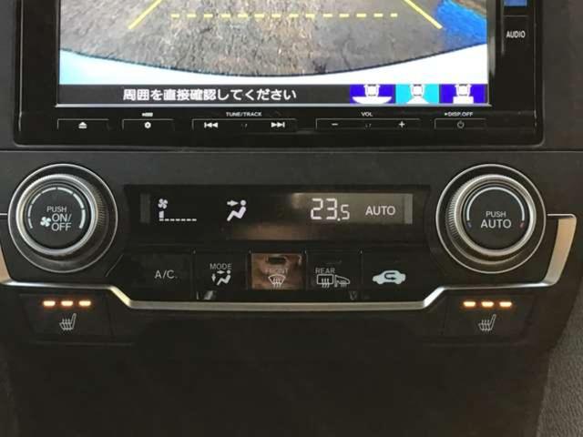シビック セダン ワンオーナー ターボエンジン SENSING ETC ワンオーナー ターボエンジン 走行16.682km SENSING 8エアバッグ ナビ/TV/ブルートゥース/リアカメラ シートヒーター アルミホイール ETC 1年保証付(17枚目)