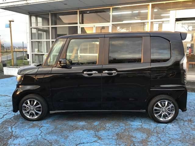 Ｎ－ＢＯＸカスタム Ｌ　当社レンタカーアップ　ＳＥＮＳＩＮＧ　８エアバッグ　当社レンタカーアップ　Ｒ５年式　走行１９．６６３ｋｍ　ＳＥＮＳＩＮＧ　８エアバッグ　ナビ／ＴＶ／ブルートゥース／リアカメラ　電動スライドドア　両席シートヒーター　車検整備／１年保証付（3枚目）