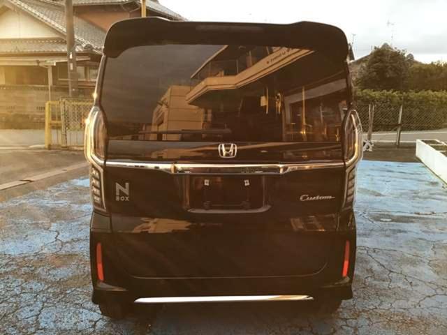 Ｎ－ＢＯＸカスタム Ｌ　当社レンタカーアップ　ＳＥＮＳＩＮＧ　８エアバッグ　当社レンタカーアップ　Ｒ５年式　走行１９．６６３ｋｍ　ＳＥＮＳＩＮＧ　８エアバッグ　ナビ／ＴＶ／ブルートゥース／リアカメラ　電動スライドドア　両席シートヒーター　車検整備／１年保証付（5枚目）